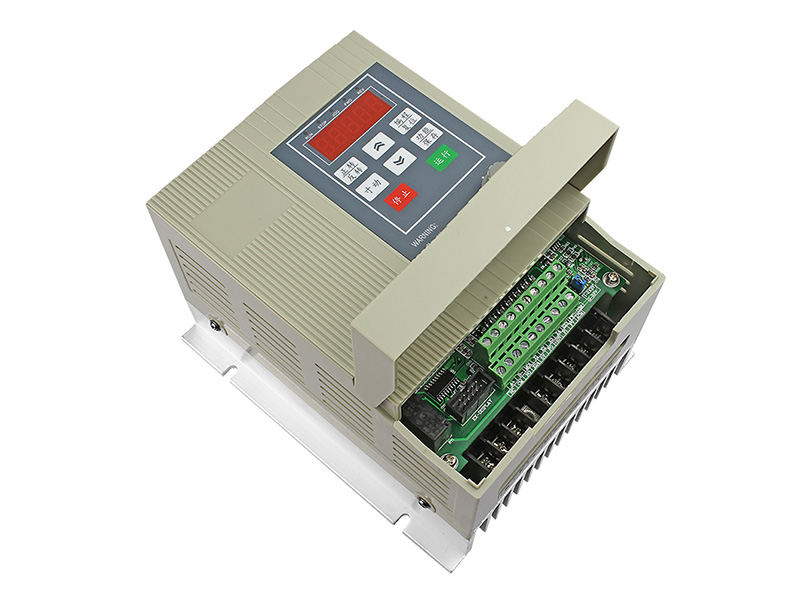 4000H通用變頻器，變頻器三相380V，變頻器廠家，電機(jī)變頻器